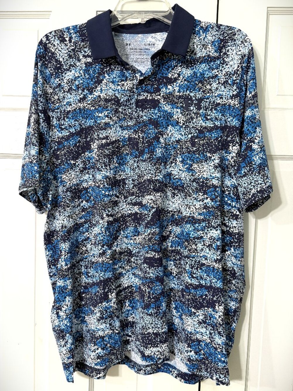 Under Armour ISO-Chill Black/Blue/Gray Polo Loose Fit   Men's size Large NEW